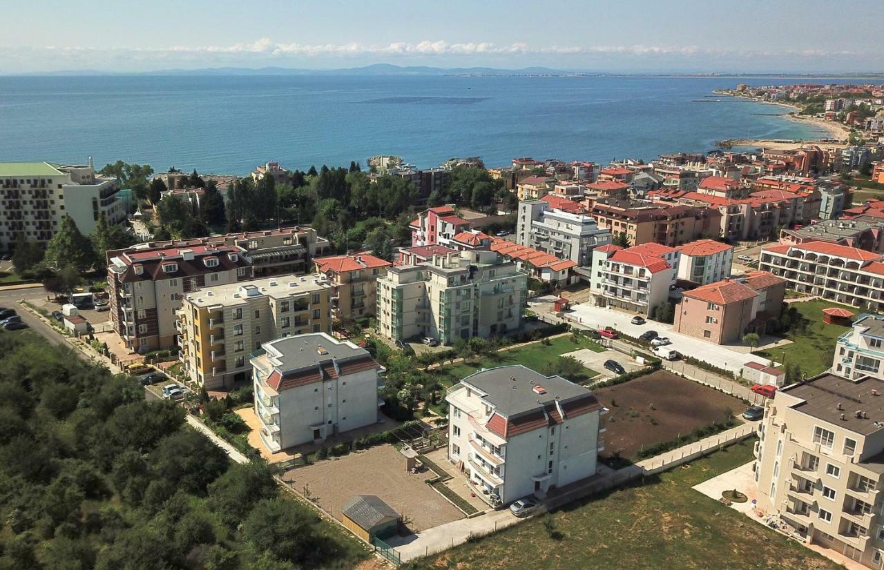 Апартамент Веси Vesea Nesebar Exteriör bild
